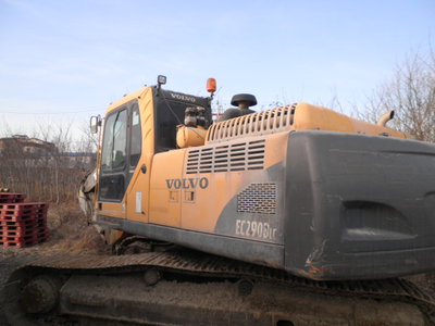 Volvo EC300