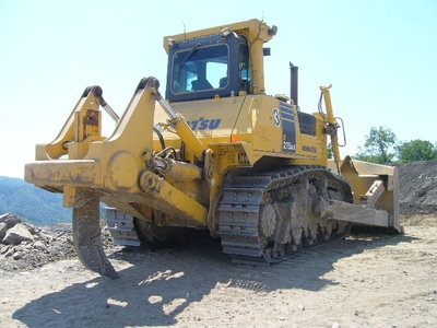 Бульдозер Komatsu D275AX-5E 2011г