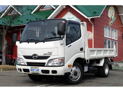 Самосвал Hino Dutro 3т  2014г 4WD