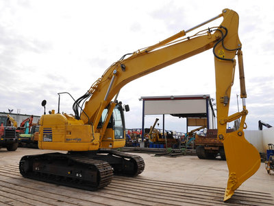 Экскаватор гусеничный KOMATSU PC228US-8 2011г