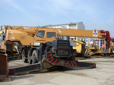 Продам кран TADANO TR250M-6