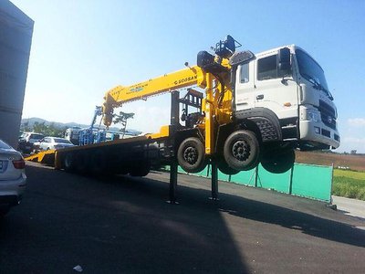 Hyundai HD-320 c КМУ Soosan 1616 + Аэроось эвакуатор