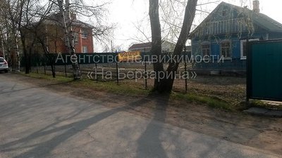 Продам дом в пос. Угловое, ул. Батарейная.