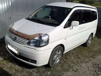 Nissan Serena 2004