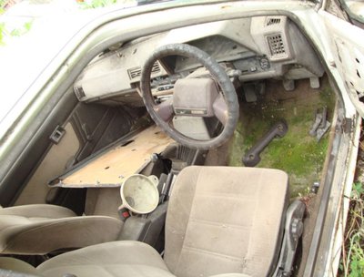 Toyota Carina, 1985 год, 1500cм3, без док, не на ходу