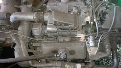 Судовой дизельный двигатель с реверс-редуктором Detroit Diesel 6V92TA