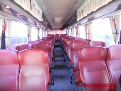 Туристический автобус Hyundai AeroExpress HI-CLASS серебристый 2008 год.