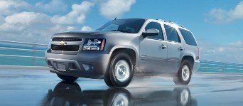 Продам новые автомбили Chevrolet Tahoe со склада в Москве. Доставка по РФ включена в стоимость.