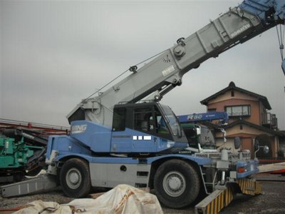 Самоходный кран Komatsu LW250-5 Wing