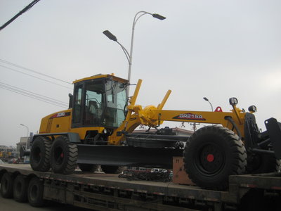 Автогрейдер XCMG GR 215A