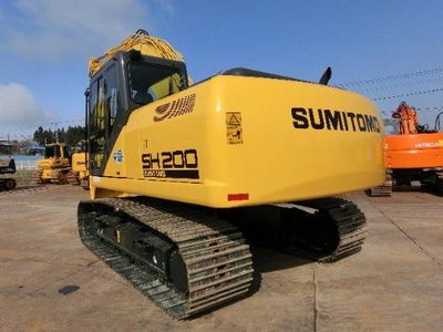 Гусеничный экскаватор Sumitomo SH200-5.