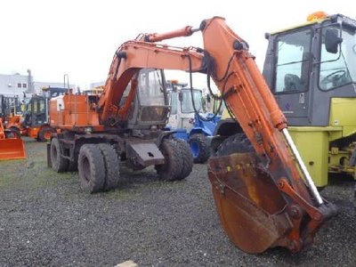 Колесный экскаватор Hitachi  EX100WD-3