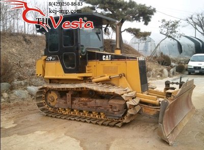 Продается  бульдозер Caterpillar D3C  2002 года .