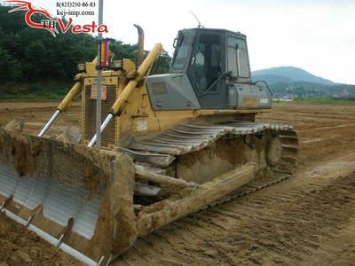 Продаётся Бульдозер Komatsu D65P-12, 1997 года