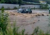 Гигантская лужа образовалась во Владивостоке после ливня