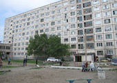 Жителей многоэтажных общежитий Уссурийска загоняют в светлое будущее насильно